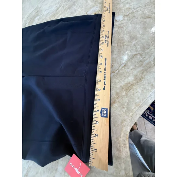 SPANX Straight wide Leg Pants 2X Navy New with tag. Stretchy workwear.